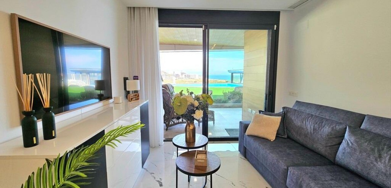 Sale - Apartment / flat -
Gran alacant - Monte y Mar