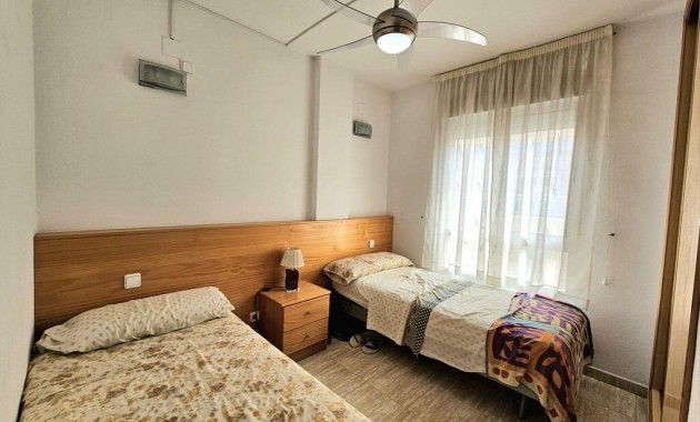 Sale - Apartment / flat -
Torrevieja - Playa de los locos