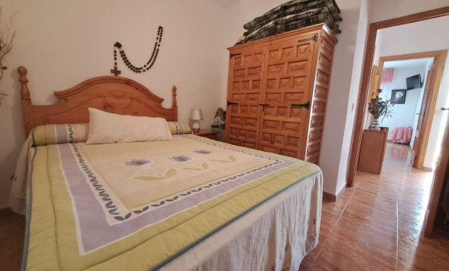 Sale - Bungalow -
Torrevieja - Playa de los Naufragos