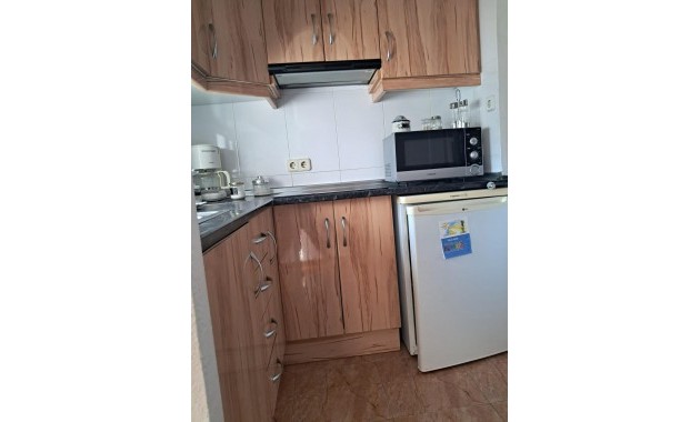 Sale - Bungalow -
Torrevieja - Playa de los Naufragos
