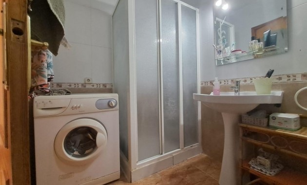 Sale - Bungalow -
Torrevieja - Playa de los Naufragos