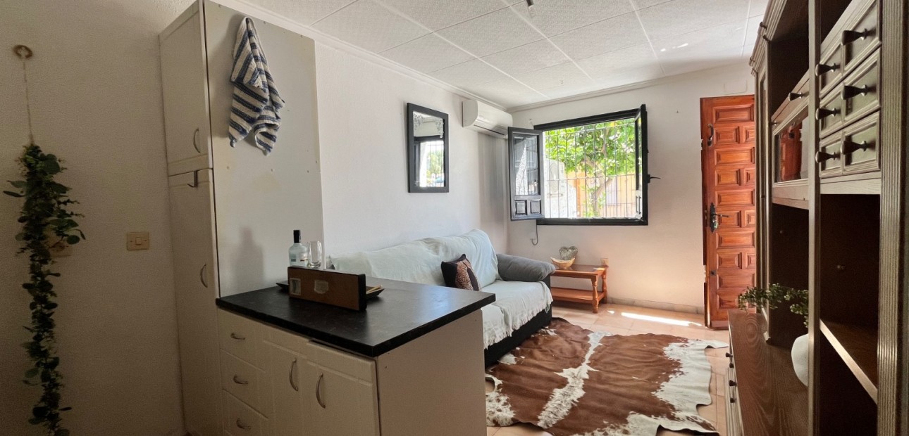 Venta - House -
San Fulgencio