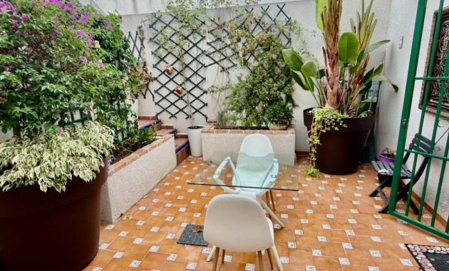 Sale - Quad -
Algorfa - Lo Crispin