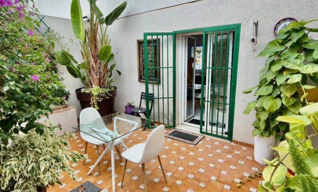 Sale - Quad -
Algorfa - Lo Crispin