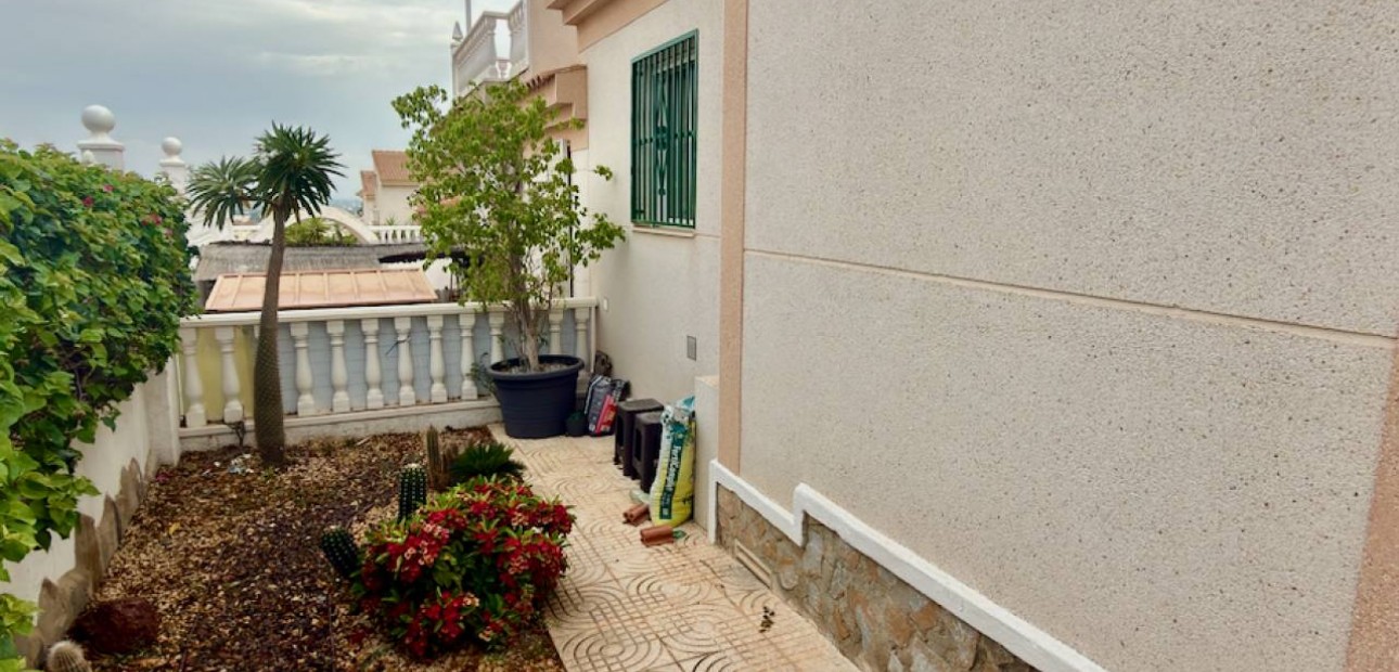 Sale - Quad -
Algorfa - Lo Crispin
