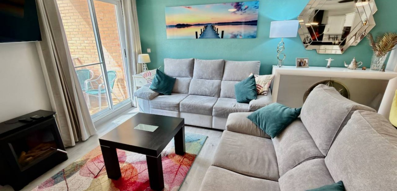 Sale - Apartment / flat -
Almoradí - centro
