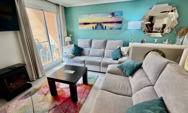 Sale - Apartment / flat -
Almoradí - centro