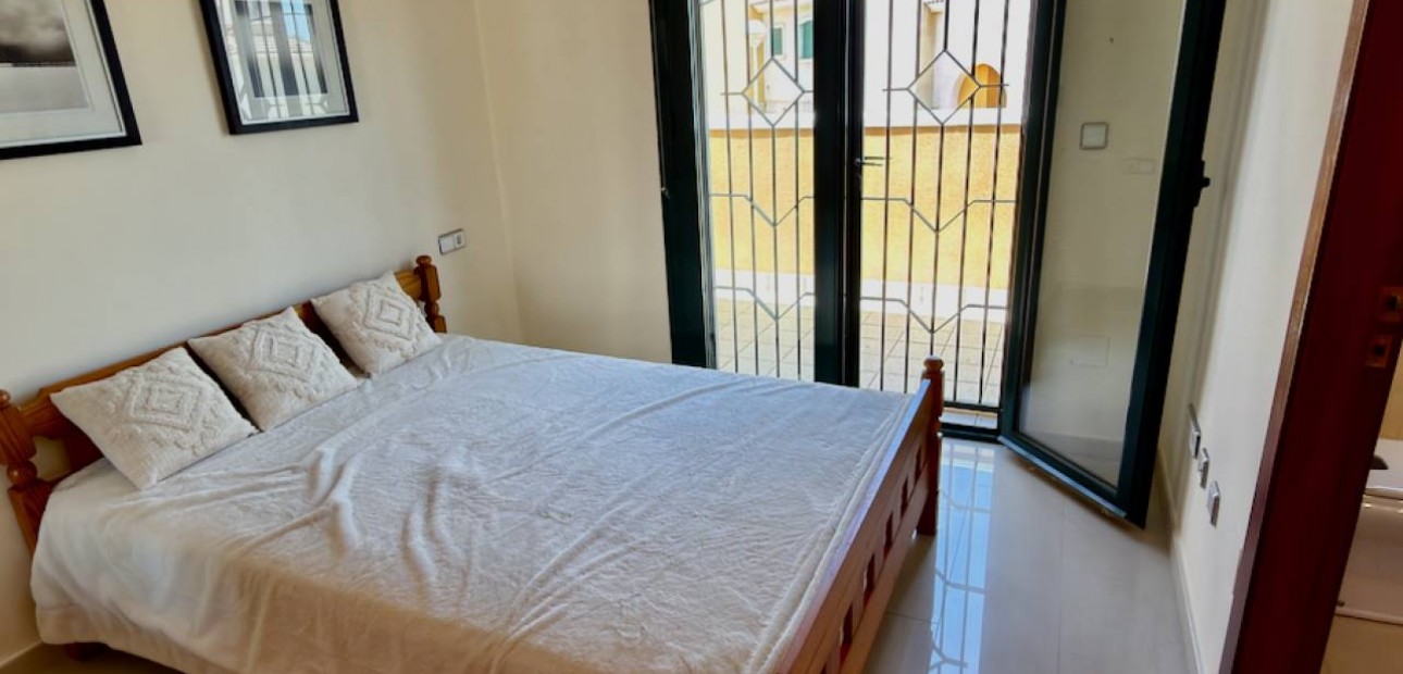 Sale - Villa -
Ciudad Quesada - Rojales