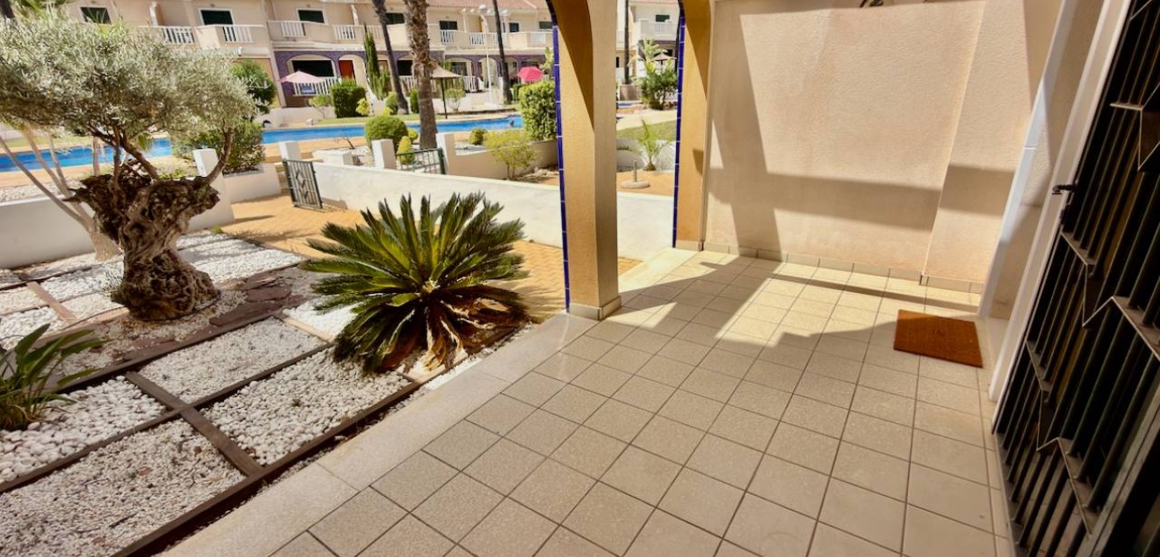 Sale - Villa -
Ciudad Quesada - Rojales