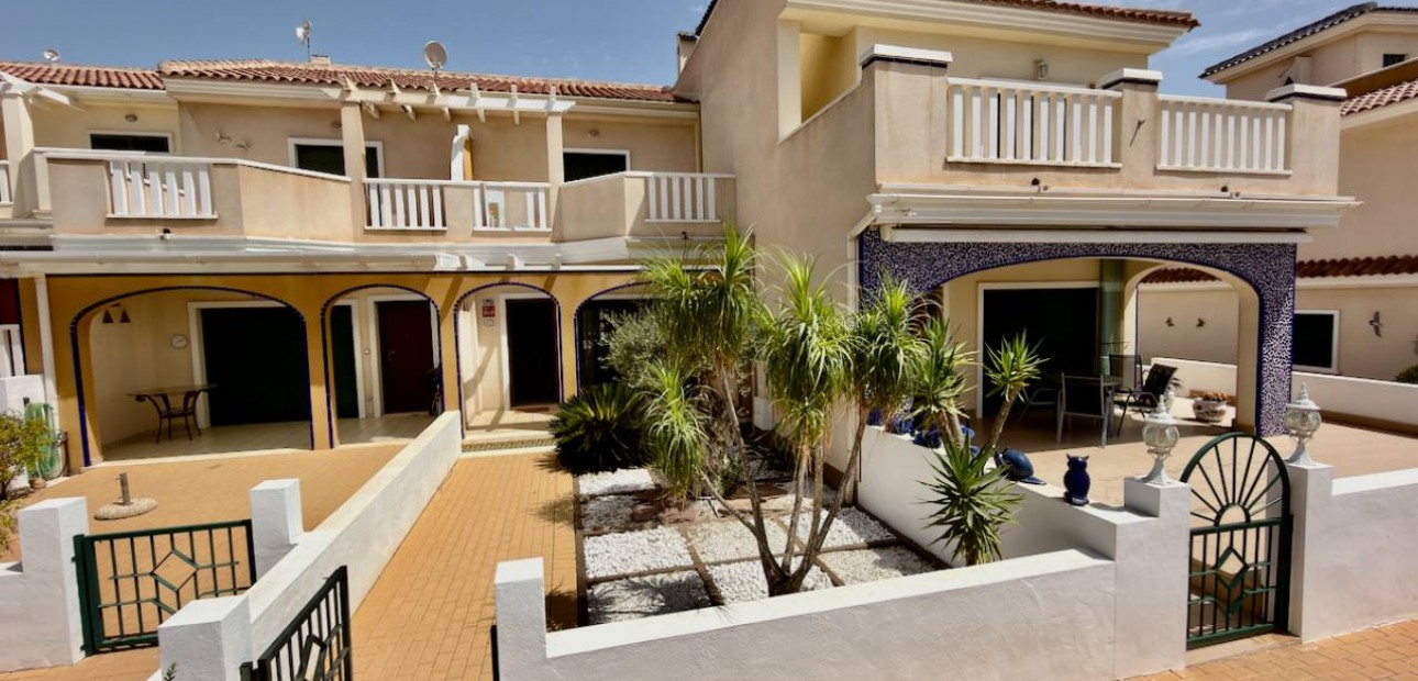 Sale - Villa -
Ciudad Quesada - Rojales
