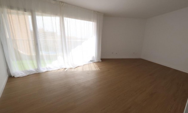 Sale - Apartment / flat -
Orihuela Costa - La Zenia