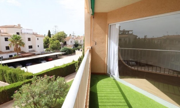 Sale - Apartment / flat -
Orihuela Costa - La Zenia