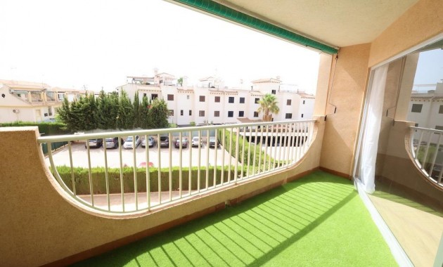 Sale - Apartment / flat -
Orihuela Costa - La Zenia