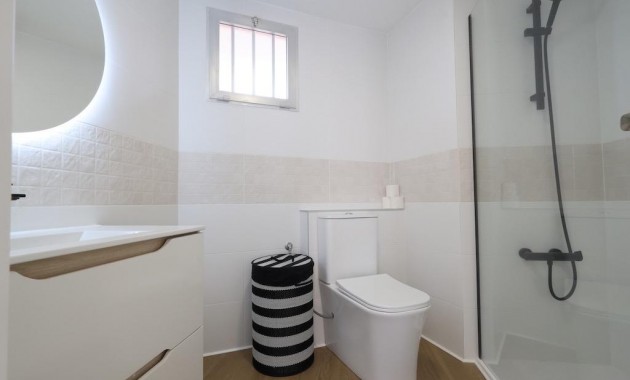 Sale - Apartment / flat -
Orihuela Costa - La Zenia
