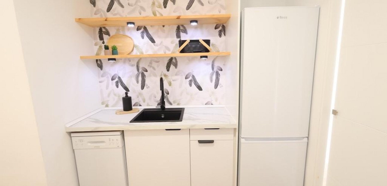 Sale - Apartment / flat -
Orihuela Costa - La Zenia