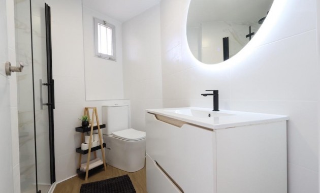 Sale - Apartment / flat -
Orihuela Costa - La Zenia