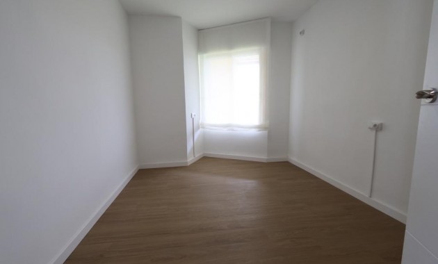 Sale - Apartment / flat -
Orihuela Costa - La Zenia