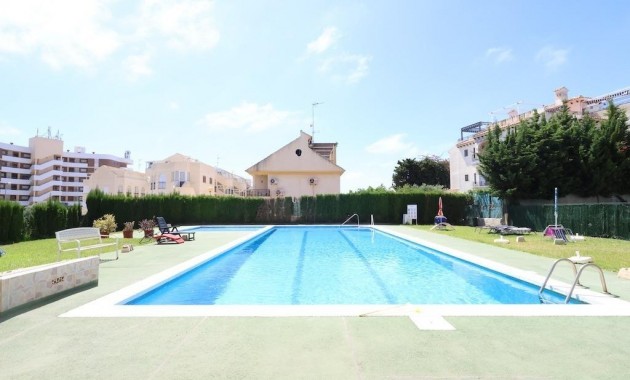 Sale - Apartment / flat -
Orihuela Costa - La Zenia