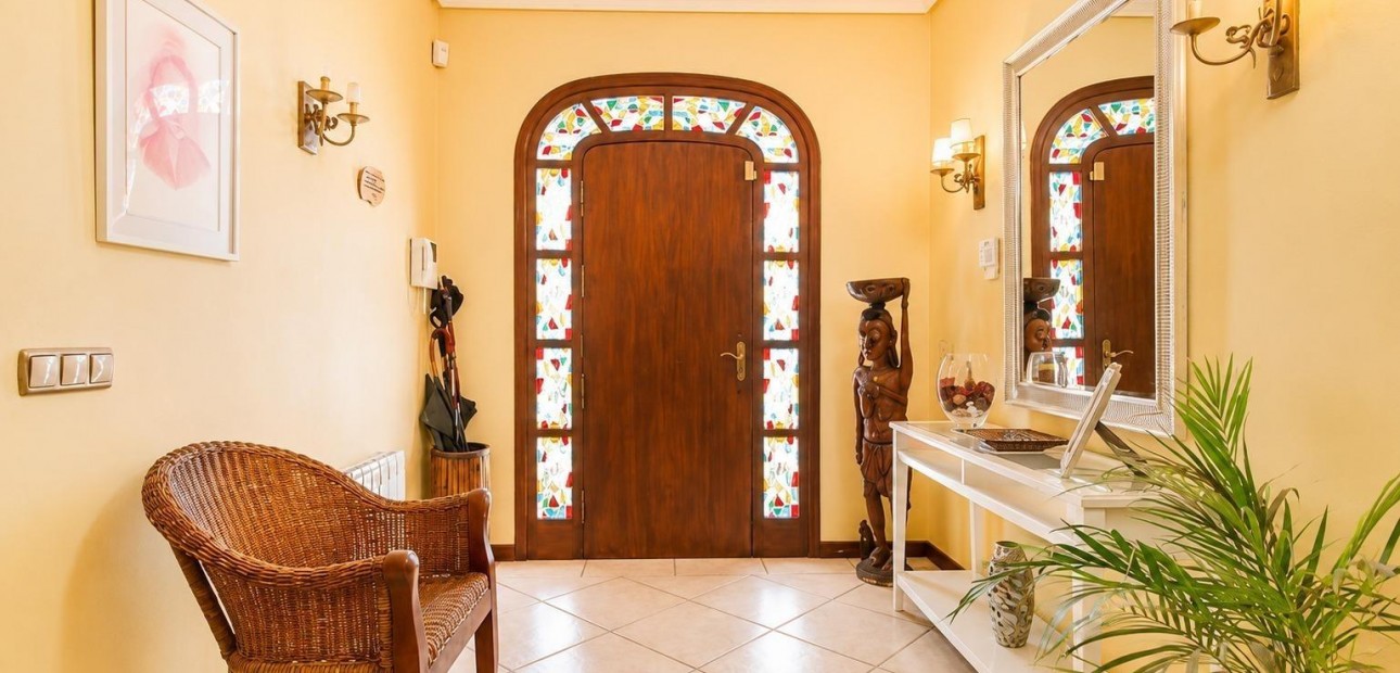 Sale - Apartment / flat -
Torrevieja - Playa de los locos