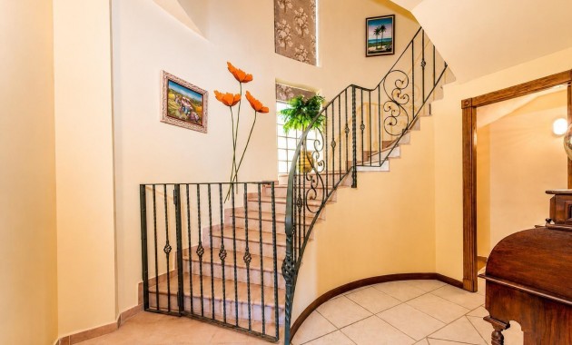 Sale - Apartment / flat -
Torrevieja - Playa de los locos