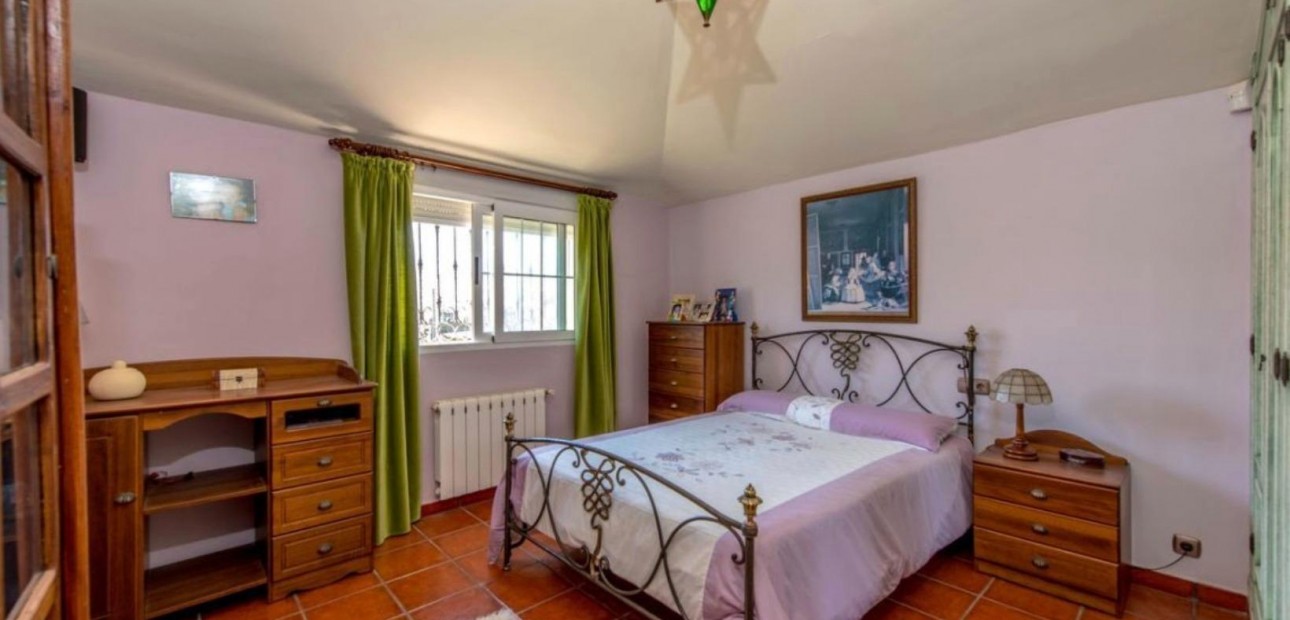 Sale - Apartment / flat -
Torrevieja - Playa de los locos