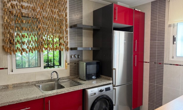 Sale - Villa -
Torrevieja - Los Balcones - Los Altos del Edén