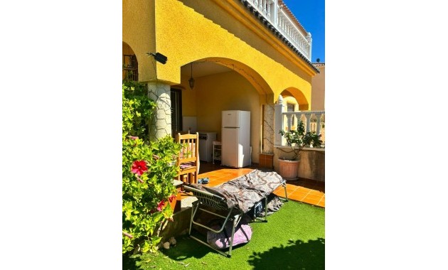 Sale - Bungalow -
Orihuela Costa - Lomas de Cabo Roig