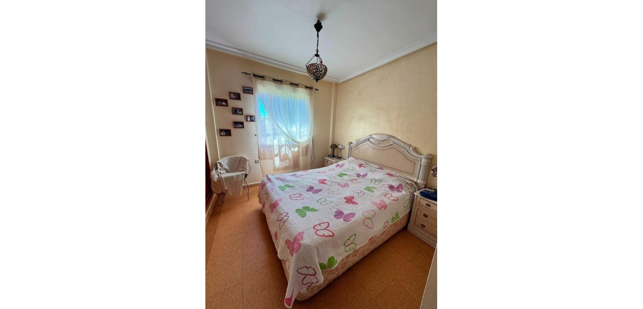 Sale - Bungalow -
Orihuela Costa - Lomas de Cabo Roig