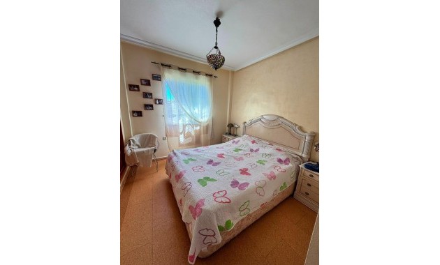 Sale - Bungalow -
Orihuela Costa - Lomas de Cabo Roig