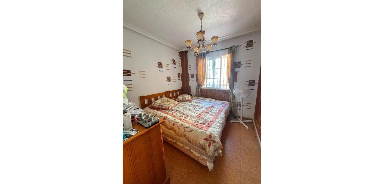 Sale - Bungalow -
Orihuela Costa - Lomas de Cabo Roig