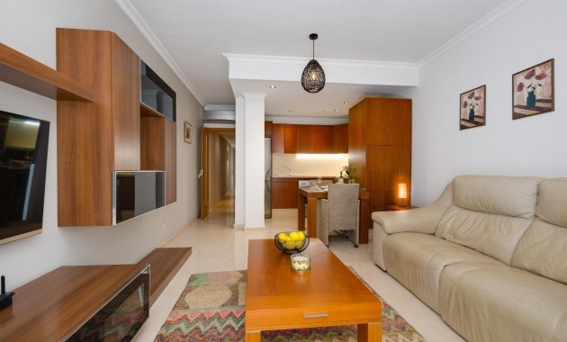 Sale - Apartment / flat -
Torrevieja - Estacion de autobuses