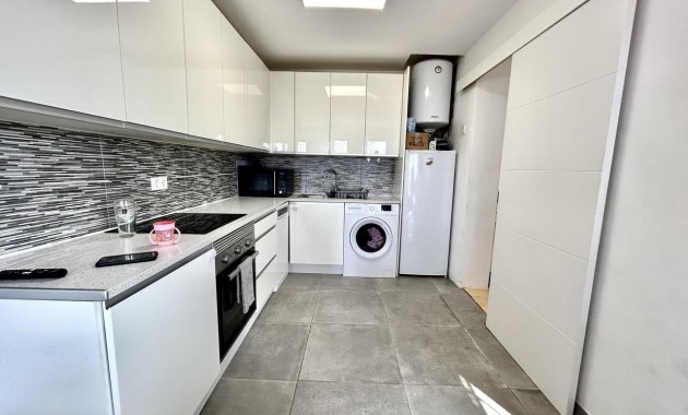 Sale - Apartment / flat -
Orihuela Costa - PAU 26