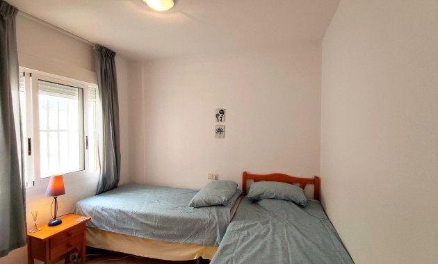 Sale - Apartment / flat -
Orihuela Costa - Las Ramblas