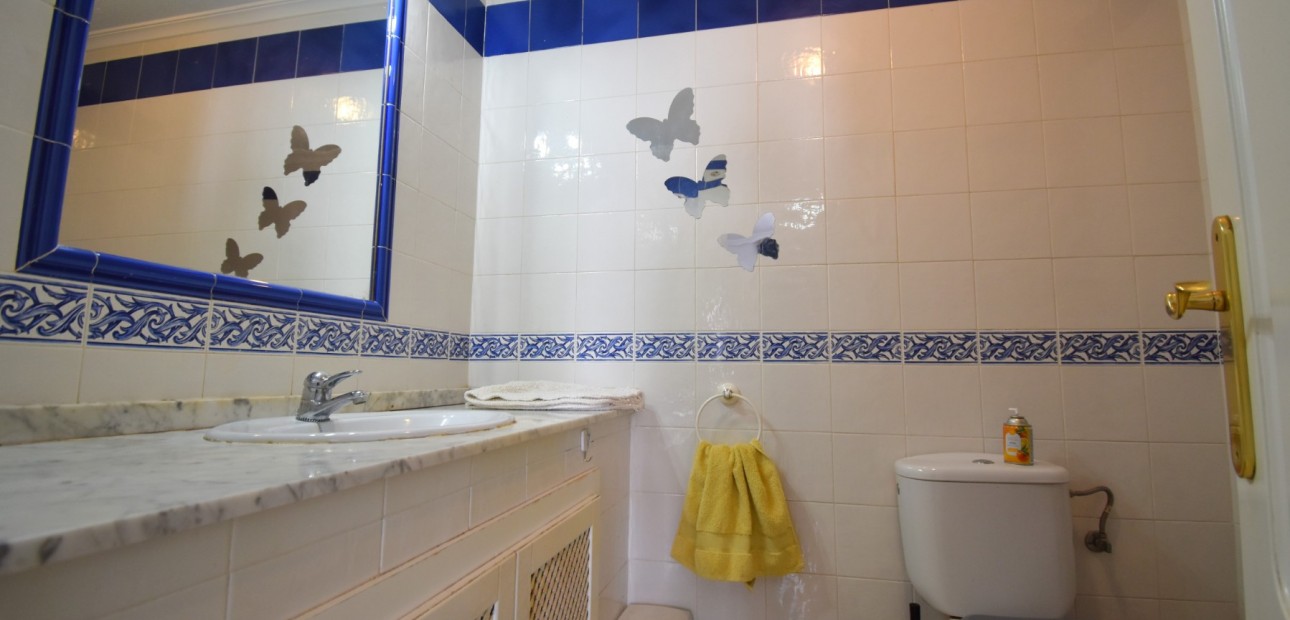 Sale - Apartment / flat -
Orihuela Costa - Villamartin
