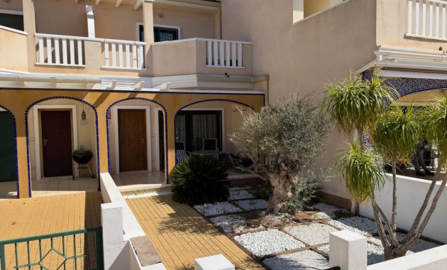 Sale - Detached Villa -
Ciudad Quesada - Doña Pepa