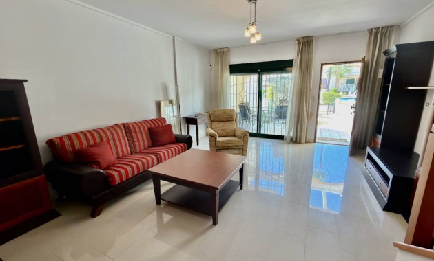 Sale - Detached Villa -
Ciudad Quesada - Doña Pepa