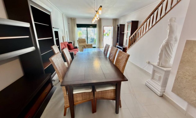 Sale - Detached Villa -
Ciudad Quesada - Doña Pepa