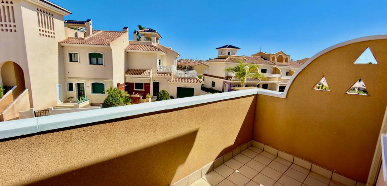 Sale - Detached Villa -
Ciudad Quesada - Doña Pepa
