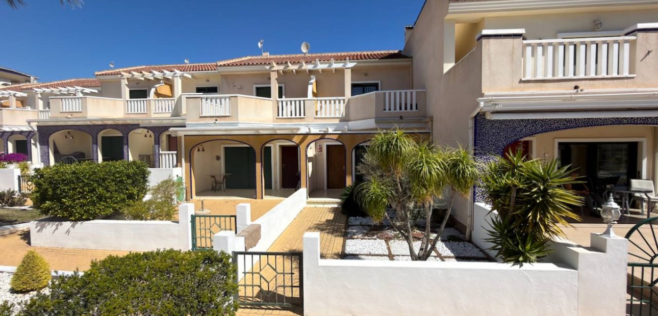 Sale - Detached Villa -
Ciudad Quesada - Doña Pepa