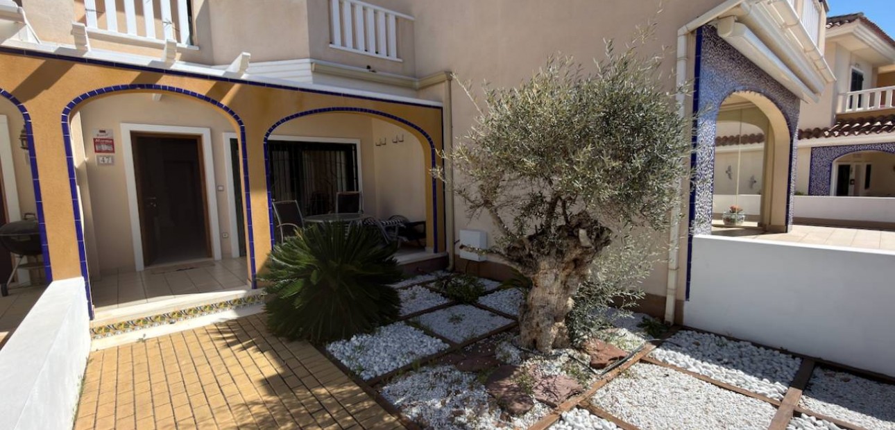 Sale - Detached Villa -
Ciudad Quesada - Doña Pepa