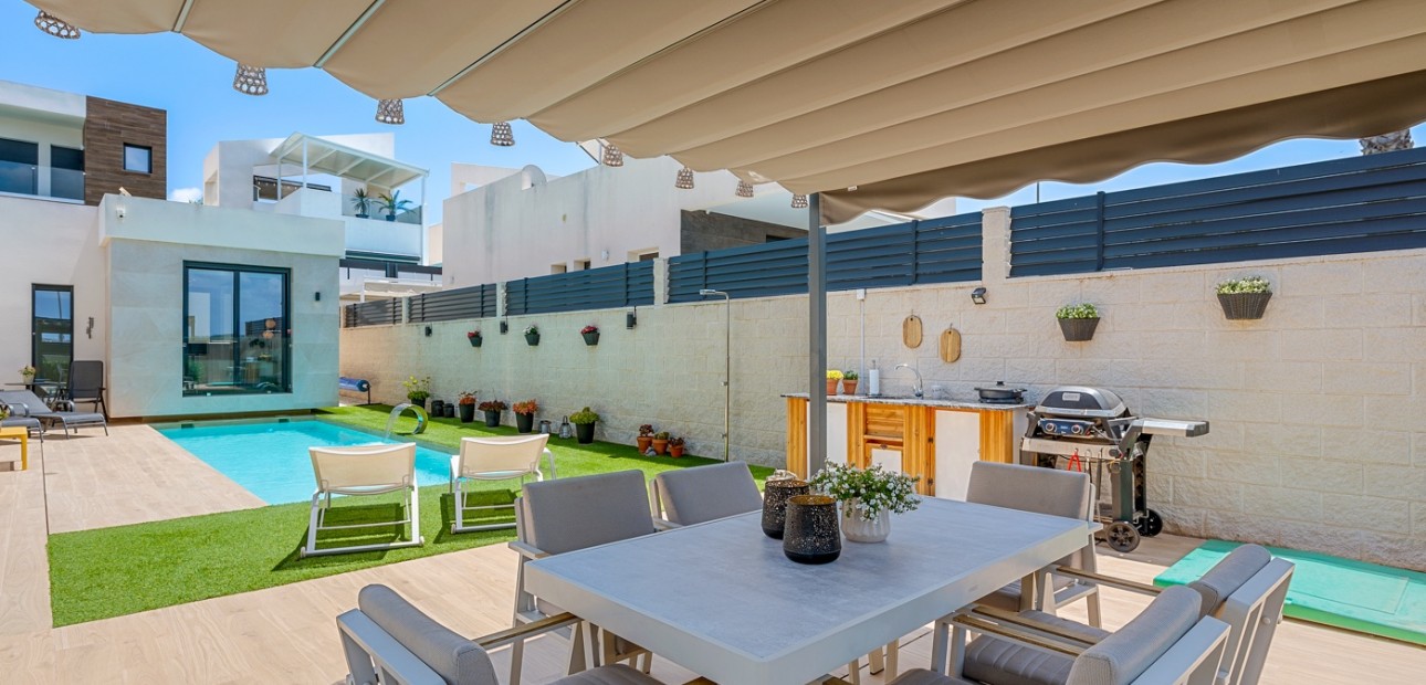 Sale - Detached Villa -
Benijofar - Benijofar - Village