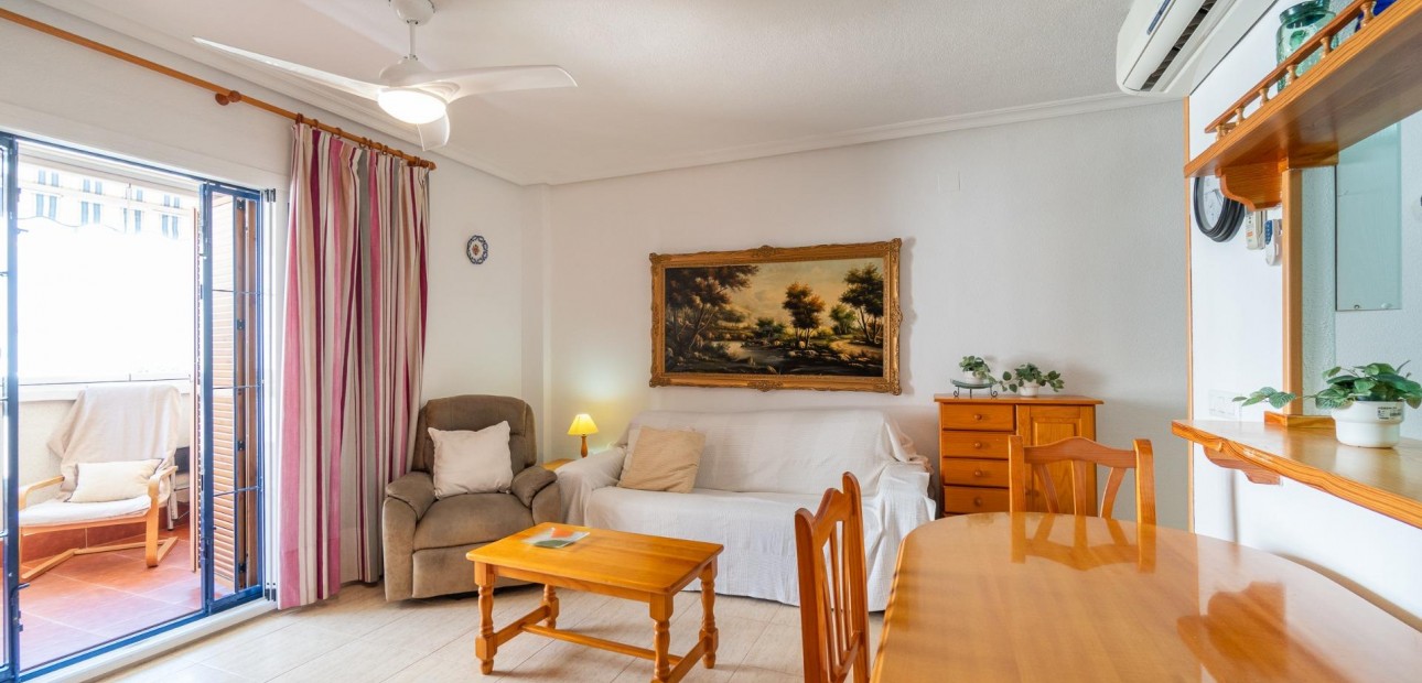 Verhuur - Flat -
Torrevieja - La Mata