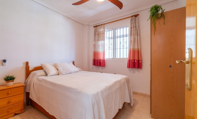 Verhuur - Flat -
Torrevieja - La Mata