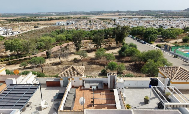 Sale - Apartment / flat -
Entre Naranjo - Vistabella Golf - Entre Naranjos - Vistabella Golf