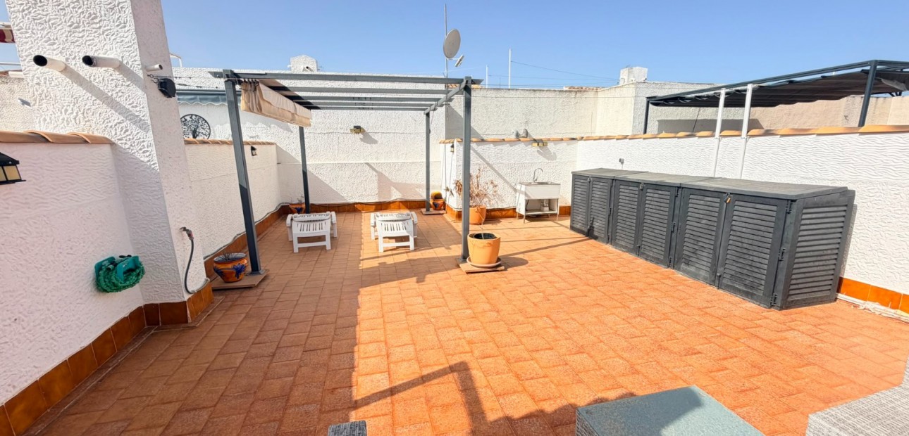 Sale - Apartment / flat -
Entre Naranjo - Vistabella Golf - Entre Naranjos - Vistabella Golf