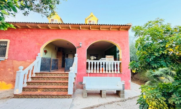 Sale - Finca - Country Property -
Catral