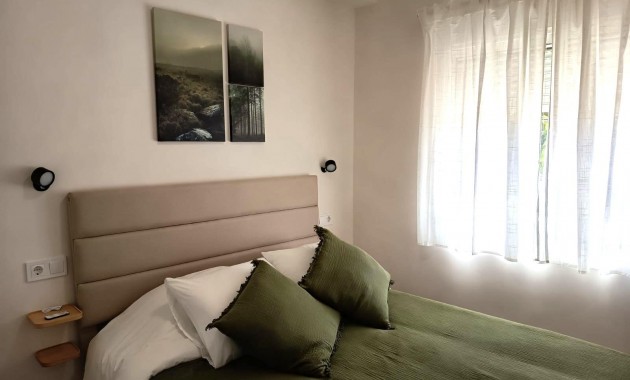 Sale - Bungalow -
Orihuela Costa - La Regia