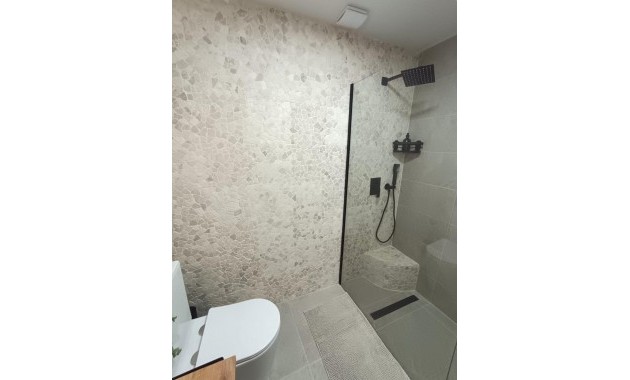 Sale - Bungalow -
Orihuela Costa - La Regia