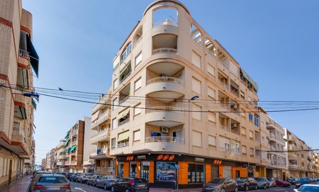Sale - Apartment / flat -
Torrevieja - Playa del cura