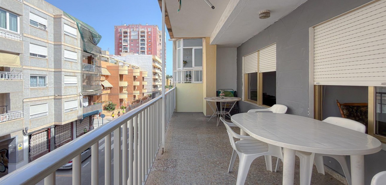 Sale - Penthouse -
Torrevieja - Los Frutales